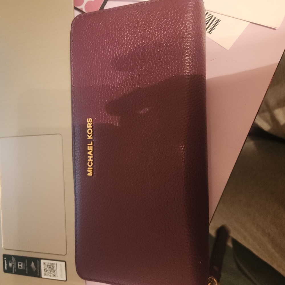 NWOT Michael Kors Wristlet Wallet